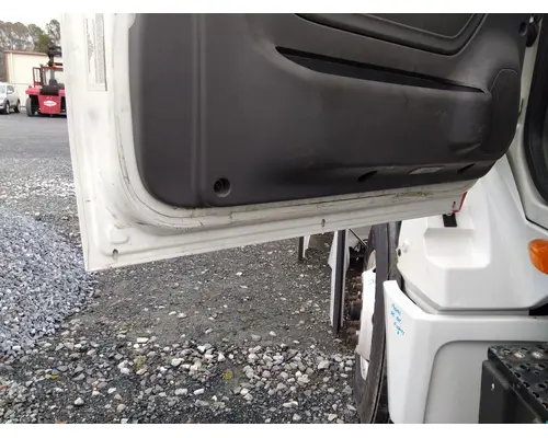 INTERNATIONAL LT 2017-2025 DOOR ASSEMBLY, FRONT