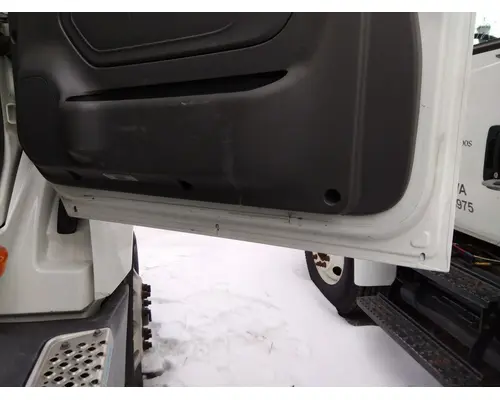 INTERNATIONAL LT 2017-2025 DOOR ASSEMBLY, FRONT