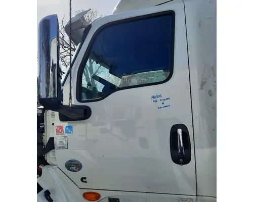 INTERNATIONAL LT 2017-2025 DOOR ASSEMBLY, FRONT