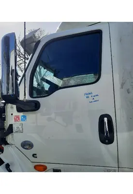 INTERNATIONAL LT 2017-2025 DOOR ASSEMBLY, FRONT