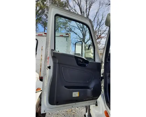 INTERNATIONAL LT 2017-2025 DOOR ASSEMBLY, FRONT