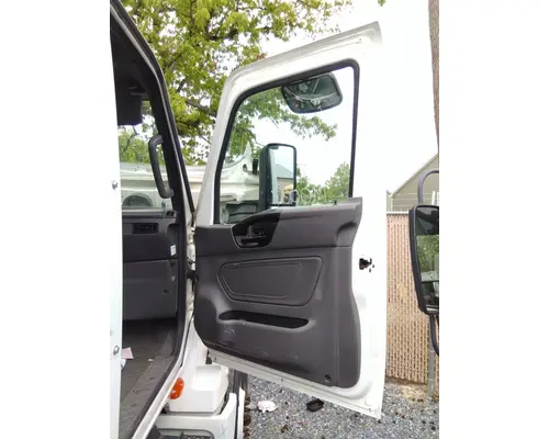 INTERNATIONAL LT 2017-2025 DOOR ASSEMBLY, FRONT