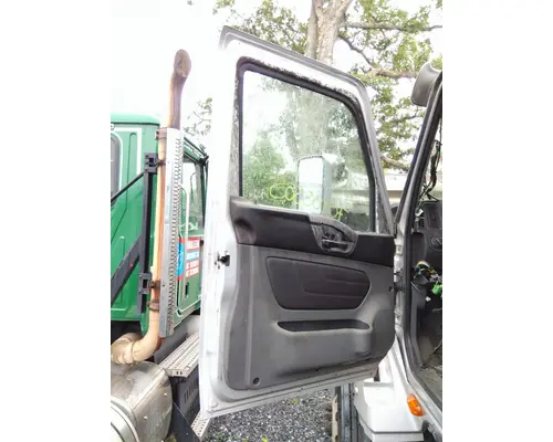 INTERNATIONAL LT 2017-2025 DOOR ASSEMBLY, FRONT