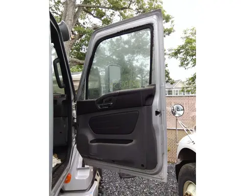 INTERNATIONAL LT 2017-2025 DOOR ASSEMBLY, FRONT