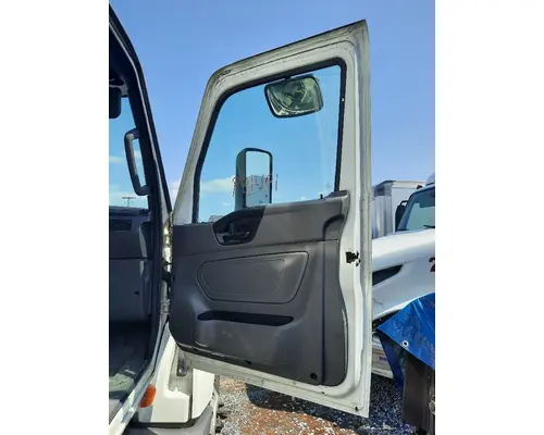 INTERNATIONAL LT 2017-2025 DOOR ASSEMBLY, FRONT