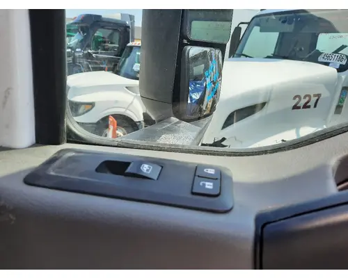 INTERNATIONAL LT 2017-2025 DOOR ASSEMBLY, FRONT