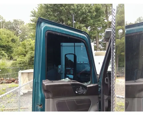 INTERNATIONAL LT 2017-2025 DOOR ASSEMBLY, FRONT