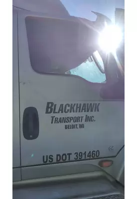 INTERNATIONAL LT 2017-2025 DOOR ASSEMBLY, FRONT