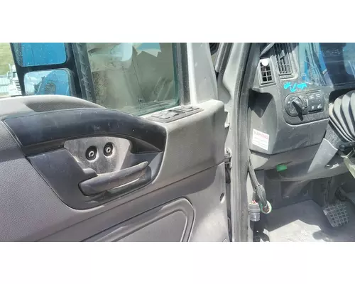 INTERNATIONAL LT 2017-2025 DOOR ASSEMBLY, FRONT