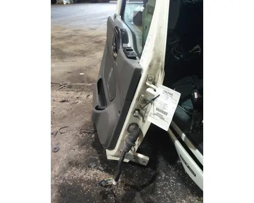 INTERNATIONAL LT 2017-2025 DOOR ASSEMBLY, FRONT
