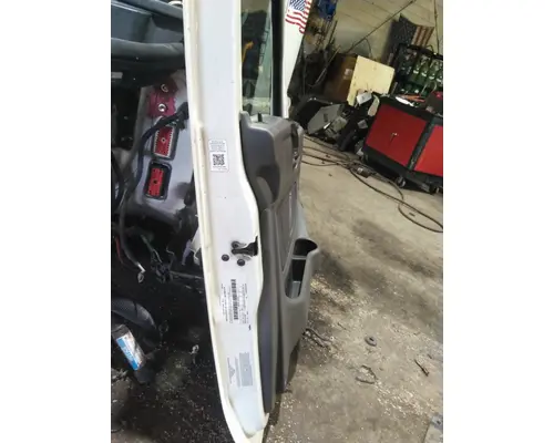 INTERNATIONAL LT 2017-2025 DOOR ASSEMBLY, FRONT
