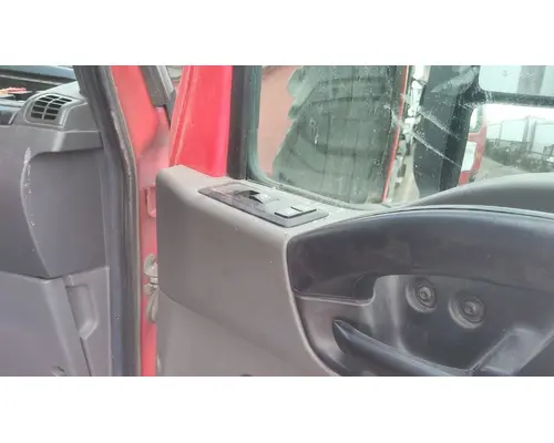 INTERNATIONAL LT 2017-2025 DOOR ASSEMBLY, FRONT