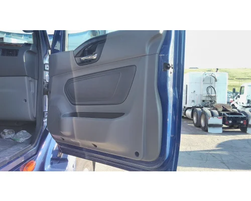 INTERNATIONAL LT 2017-2025 DOOR ASSEMBLY, FRONT