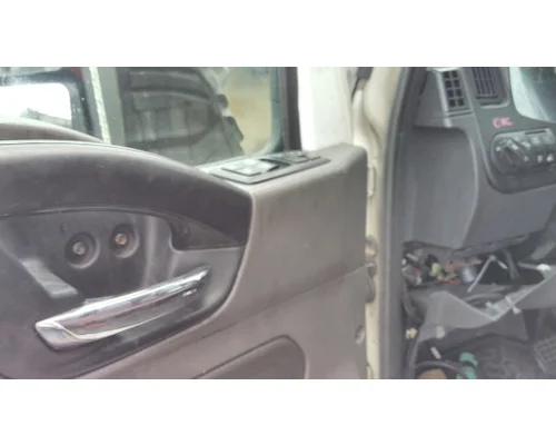 INTERNATIONAL LT 2017-2025 DOOR ASSEMBLY, FRONT