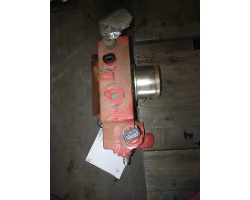 INTERNATIONAL LT625 214 Thermostat Housings
