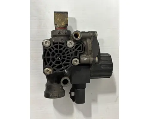 INTERNATIONAL LT625 680 Air Valves
