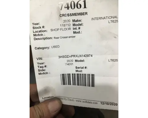 INTERNATIONAL LT625 724 Crossmembers