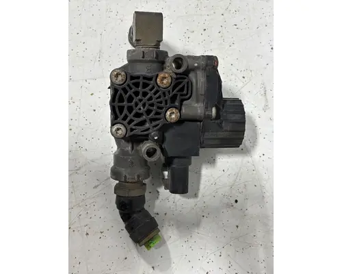 INTERNATIONAL LT625 944 ABS Valves
