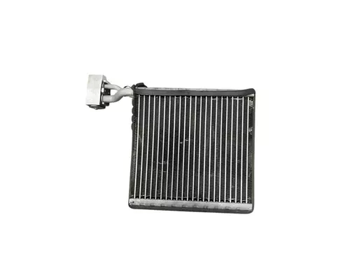 INTERNATIONAL LT625 Air Conditioner Evaporator