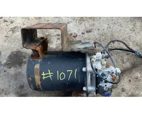 INTERNATIONAL LT625 Air Dryer