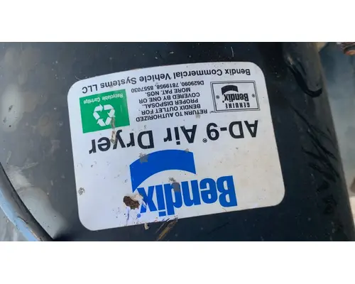 INTERNATIONAL LT625 Air Dryer