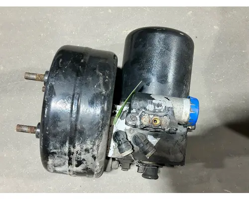 INTERNATIONAL LT625 Air Dryer