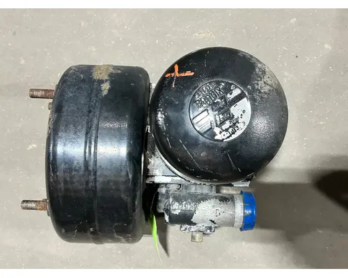 INTERNATIONAL LT625 Air Dryer