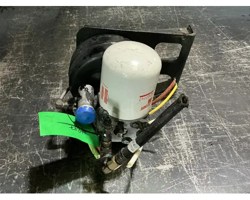 INTERNATIONAL LT625 Air Dryer