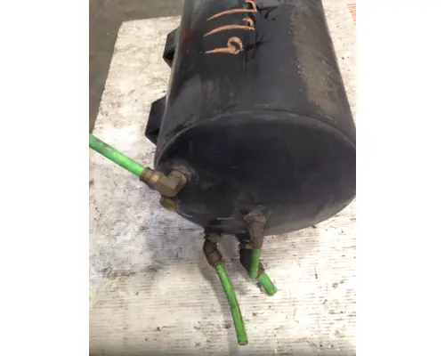 INTERNATIONAL LT625 Air Tank