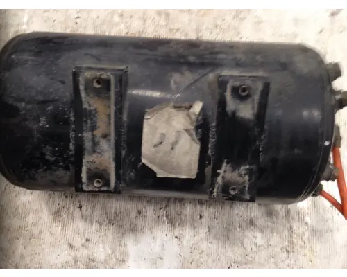 INTERNATIONAL LT625 Air Tank