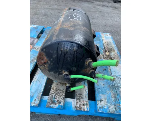 INTERNATIONAL LT625 Air Tank