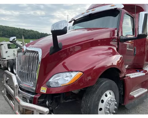 INTERNATIONAL LT625 Axle Beam (Front)