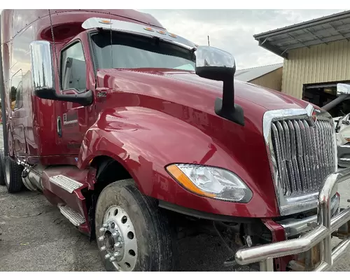 INTERNATIONAL LT625 Axle Beam (Front)
