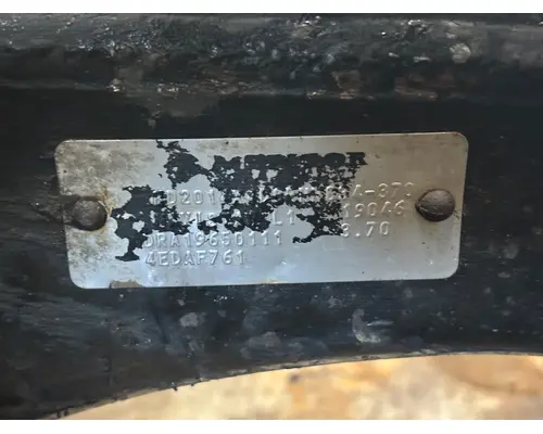 INTERNATIONAL LT625 Axle Housing (Front)