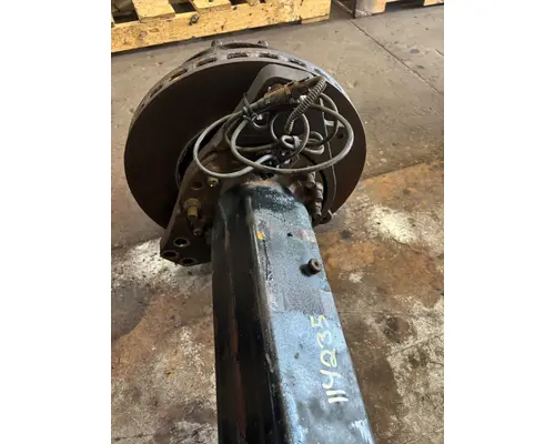 INTERNATIONAL LT625 Axle Housing (Front)