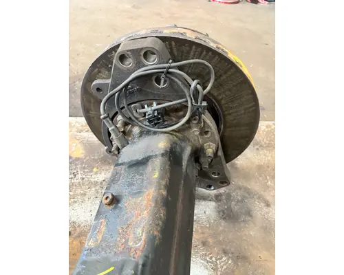 INTERNATIONAL LT625 Axle Housing (Front)