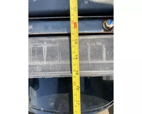 INTERNATIONAL LT625 Battery Box