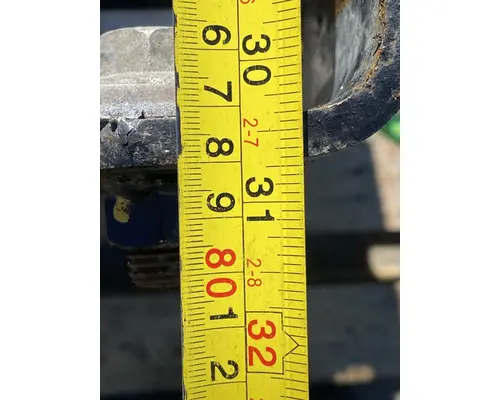 INTERNATIONAL LT625 Battery Box