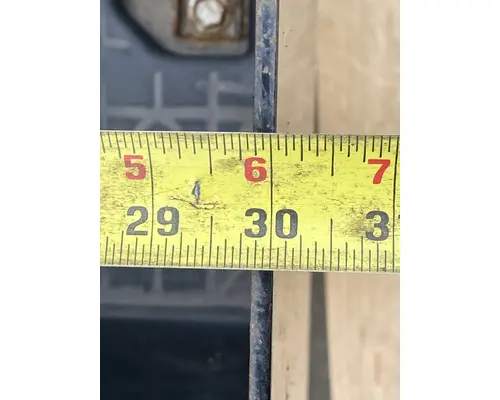 INTERNATIONAL LT625 Battery Box