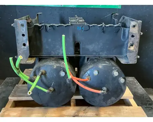 INTERNATIONAL LT625 Battery Boxes