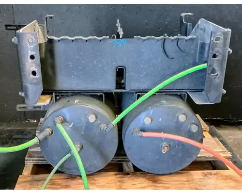 INTERNATIONAL LT625 Battery Boxes