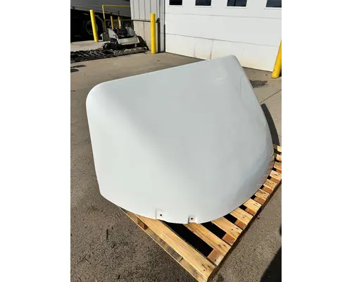INTERNATIONAL LT625 Body Parts, Misc.