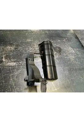 INTERNATIONAL LT625 Brackets, Misc.