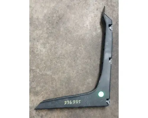 INTERNATIONAL LT625 Brackets, Misc.