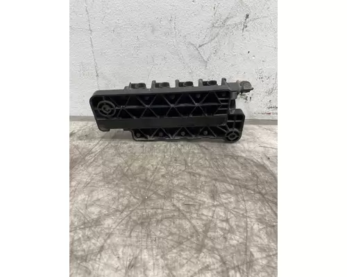 INTERNATIONAL LT625 Brake Proportioning Valve