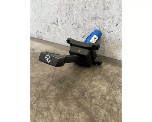 INTERNATIONAL LT625 Brake Proportioning Valve