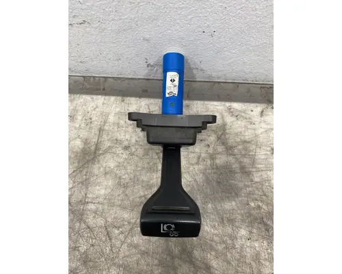 INTERNATIONAL LT625 Brake Proportioning Valve
