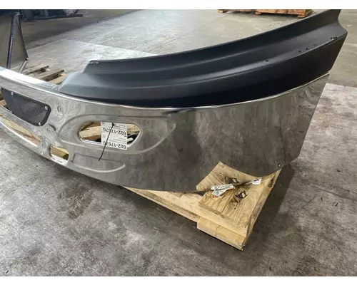 INTERNATIONAL LT625 Bumper Assembly, Front