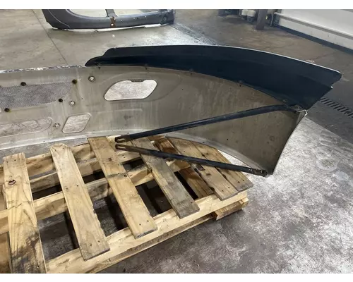 INTERNATIONAL LT625 Bumper Assembly, Front