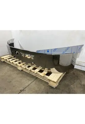 INTERNATIONAL LT625 Bumper Assembly, Front